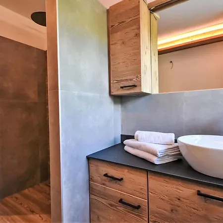 Apartment Al Forte - Trilocale Interrato By Interhome * Bormio